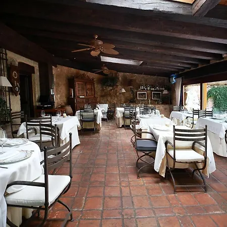 Hotel Rural Castillo De