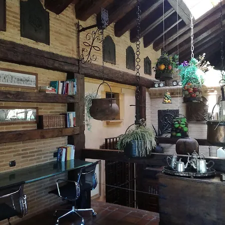 Rural Castillo De Hotel