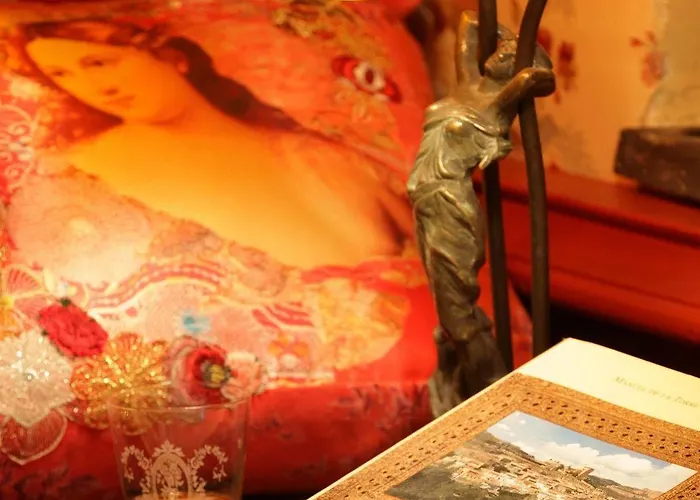 Rural Castillo De 5*